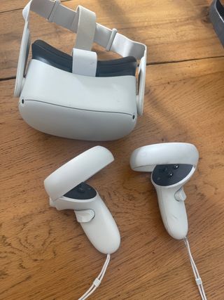 Oculus Quest 2 VR Headset