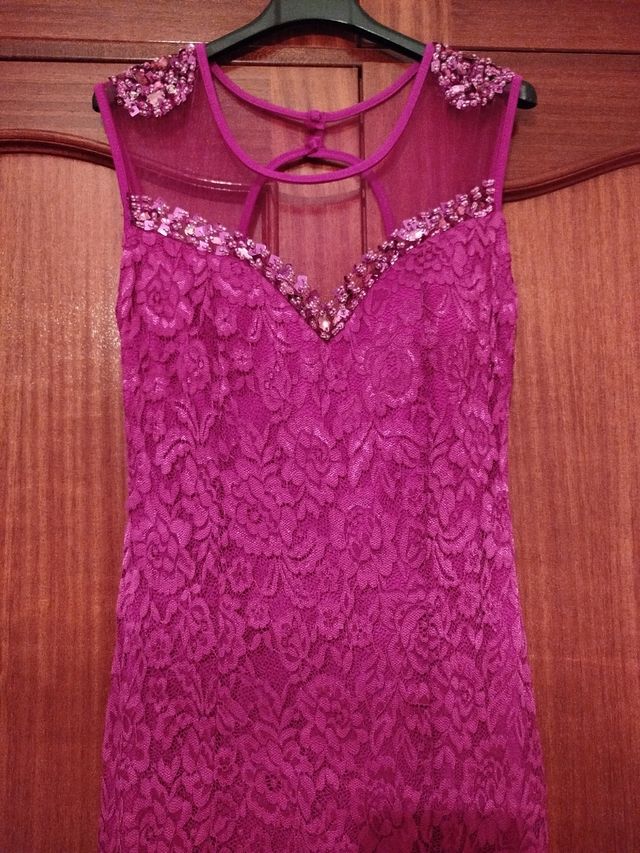 Vestido encaje rosa fucsia