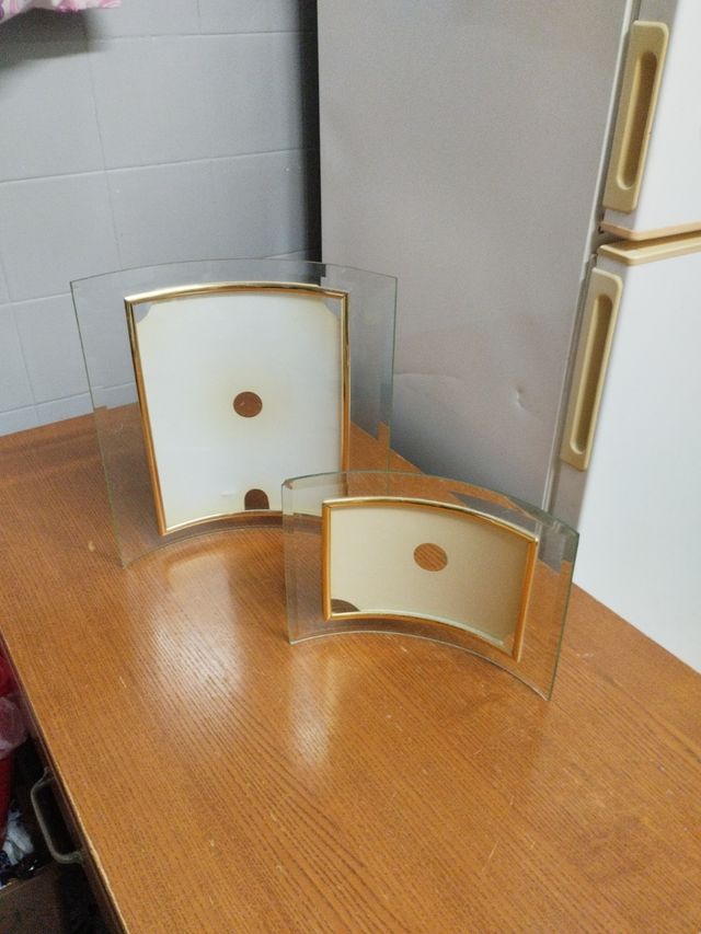 2 Marcos Cristal Curvo Dorados
