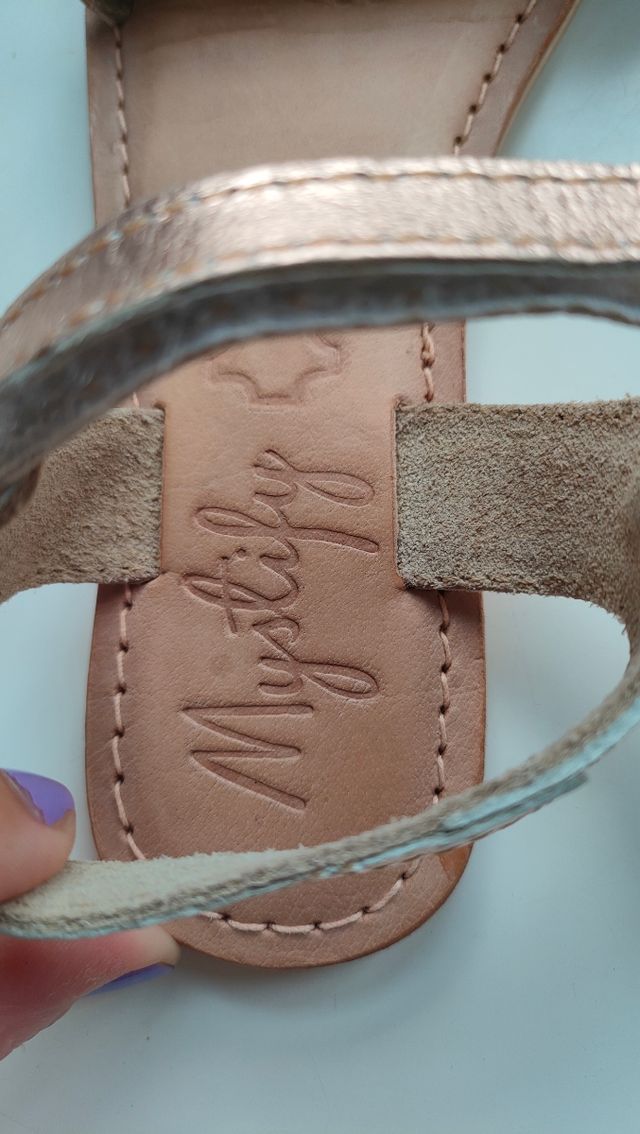 Sandalias Mystify doradas