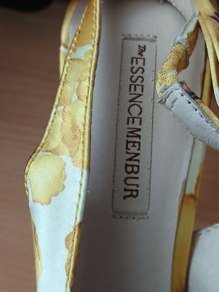 Zapatos Menbur amarillos tacón 37