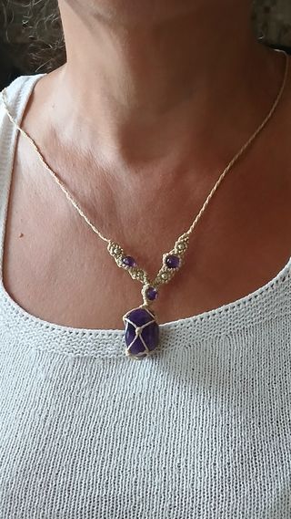 Collana macramè ametista
