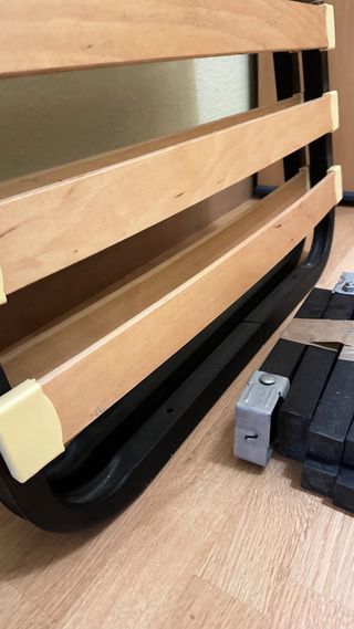 Somier 135cm con patas de madera