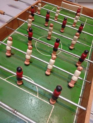 Futbolín antiguo madera años 50/60
(Plegable)
