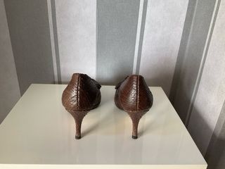 Zapatos Zara Woman tacón marrón 37