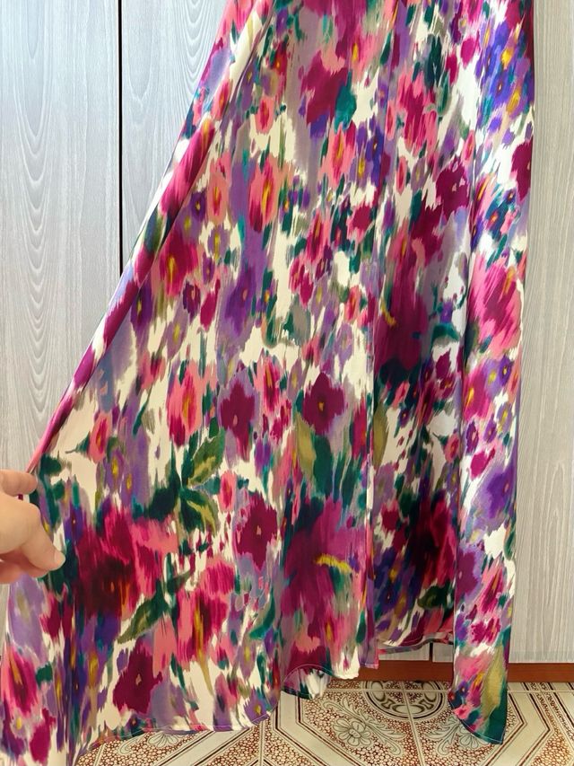 Vestito lungo floreale in seta