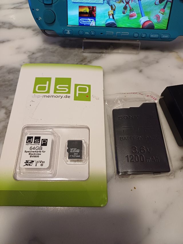 PSP 3004 64 GB blu turchese.