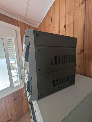 Minicadena Philips FW570C 3CD