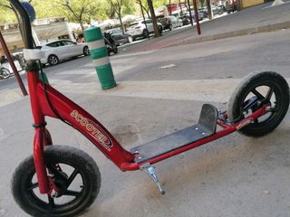 Patín infantil rojo