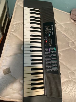 Casio CTK-100 - Teclado