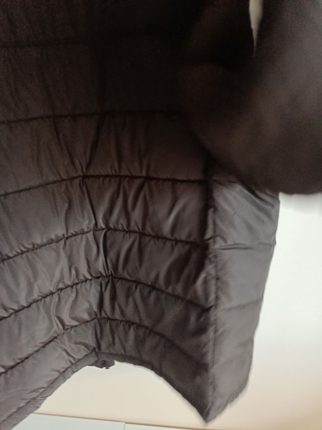 Chaqueta acolchada marrón hombre