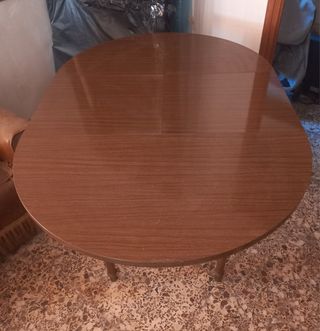 Mesa extensible redonda de madera maciza