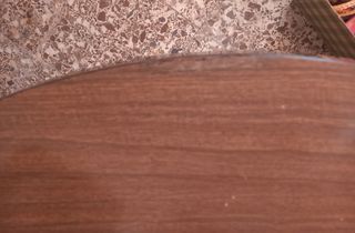 Mesa extensible redonda de madera maciza