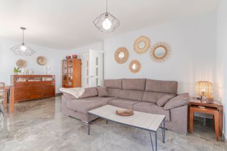 Muebles salón madera 