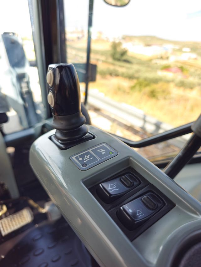 (1940 Horas)Valtra A93 - 100cv