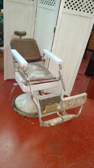 Silla barbero antigua