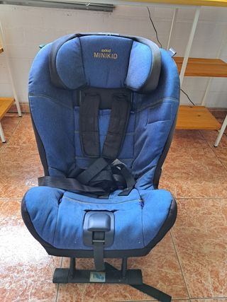 Silla coche contramarcha Axkid Minikid