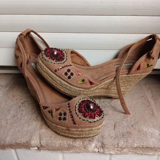 Sandalias cuña Bom Bon Chic 40