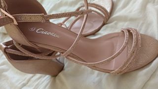Tacones CiaoDea dorados 40