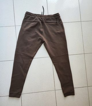 Pantalón deportivo Pull&Bear marrón