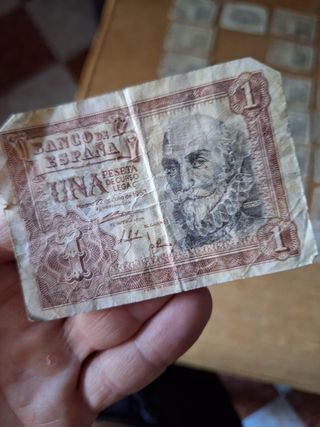 45 Billetes 1 Peseta España antiguos. 1° años 50
