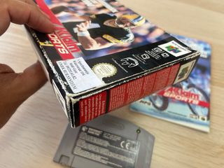 NFL Quarterback Club 2000 - N64
