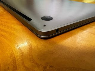 MacBook Pro 13" M1 (8GB RAM, 256GB SSD)