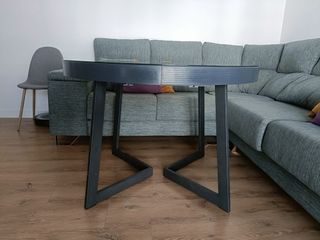 Mesa salón redonda extensible - negra con cristal