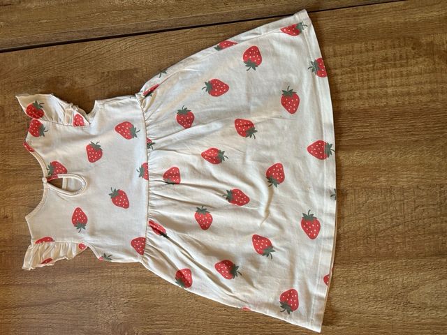 Vestido fresas H&M 12-18m