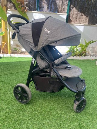 Joie Litetrax 4 con funda lluvia
