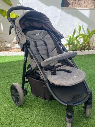 Joie Litetrax 4 con funda lluvia
