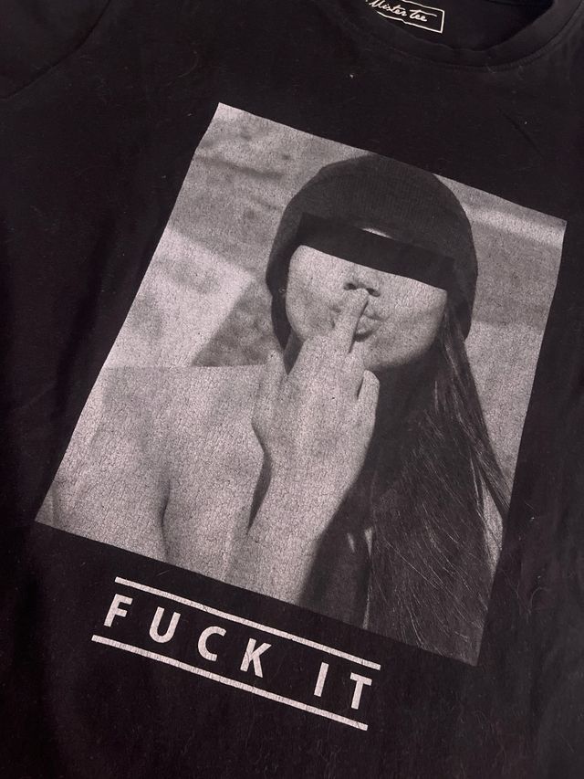 Camiseta Mister Tee Snipes negra - Fuck it