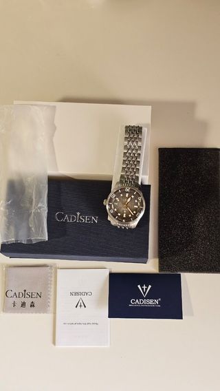 Reloj Hombre CADISEN sin estrenar
C8244