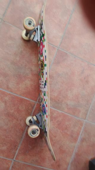Pack Skate: Casco y Rodilleras