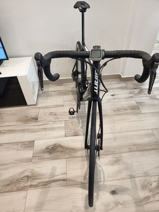 Bicicleta Giant Advanced Ultegra Di2
Talla L