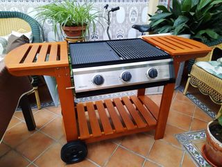 Barbacoa gas nueva las medidas son aproximadamente