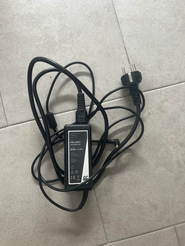 Cargador PC 20V - 3.25A