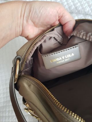 Bolso Bimba y Lola verde oliva. 