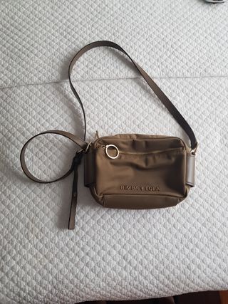 Bolso Bimba y Lola verde oliva. 