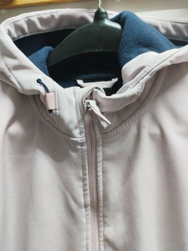 Chaqueta corta lila rosado y azul marino