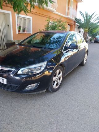 Opel Astra 2010