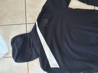 Felpa con logo Nike - nera e bianca