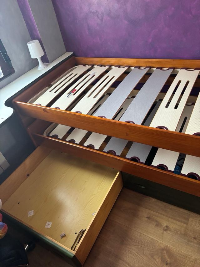 Cama nido + armario madera