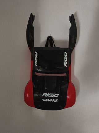 Carcasas traxxas udr 