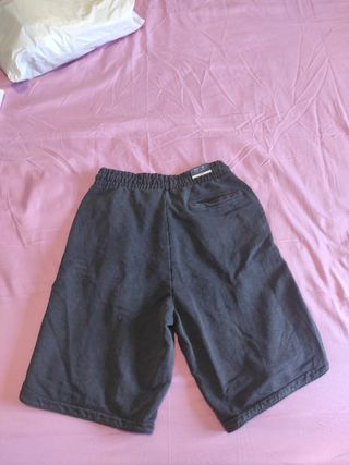 Shorts deportivos negros - M