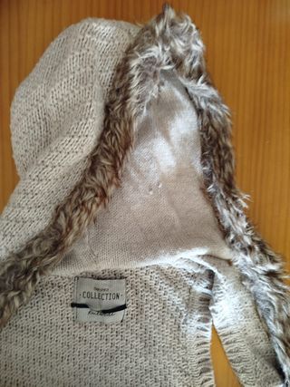 Chaleco Bershka beige talla S