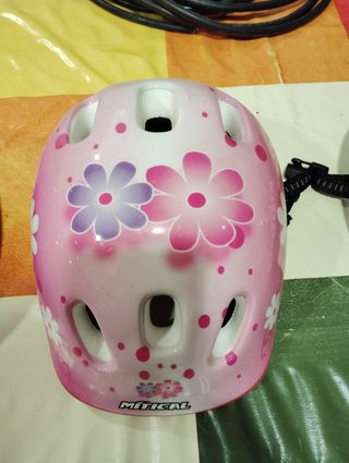 Casco bici niño, Btwin. El precio es cada uno.