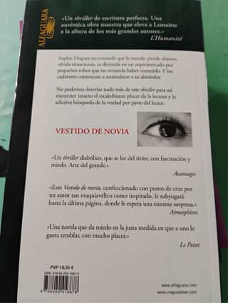 Vestido de novia (Alfaguara Negra) (Spanish Edi...