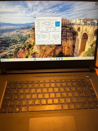 Portátil AORUS 15 9KF Gamer