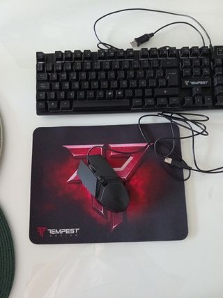 Teclado, raton RGB y alfombrilla TEMPEST